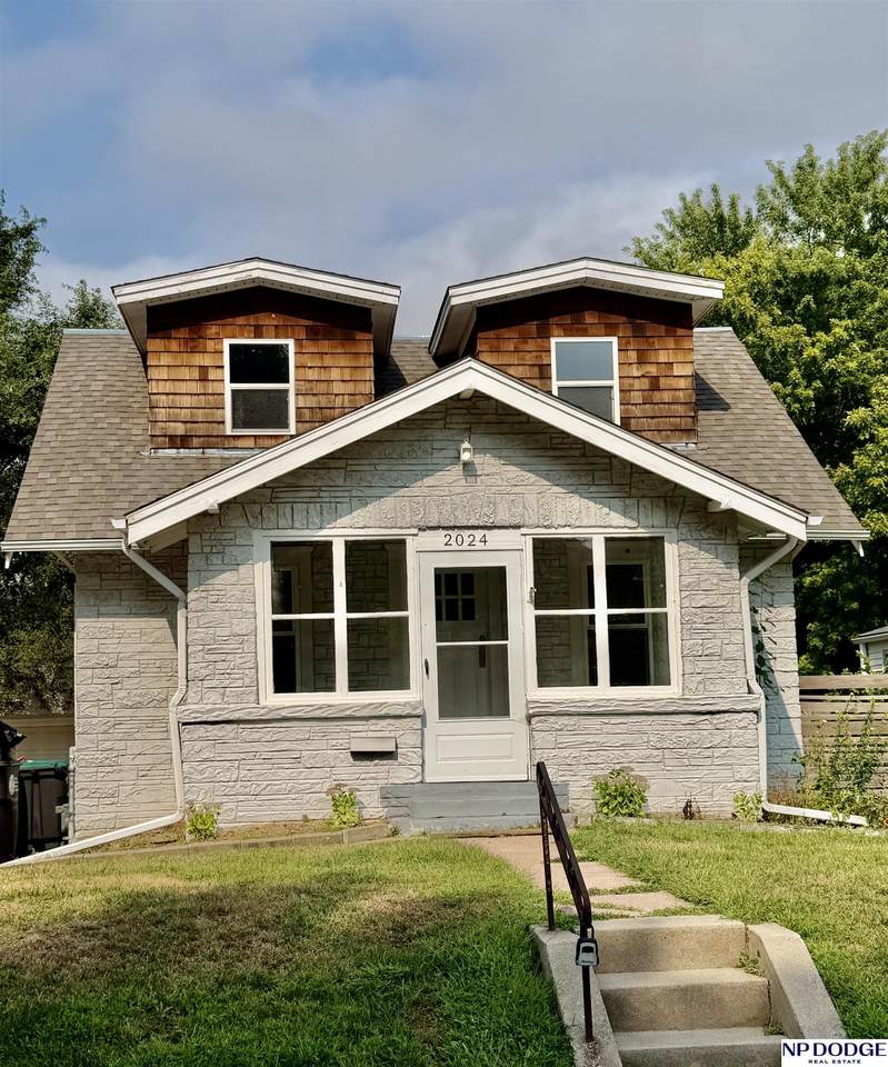 2024 64th Street - Photo 1