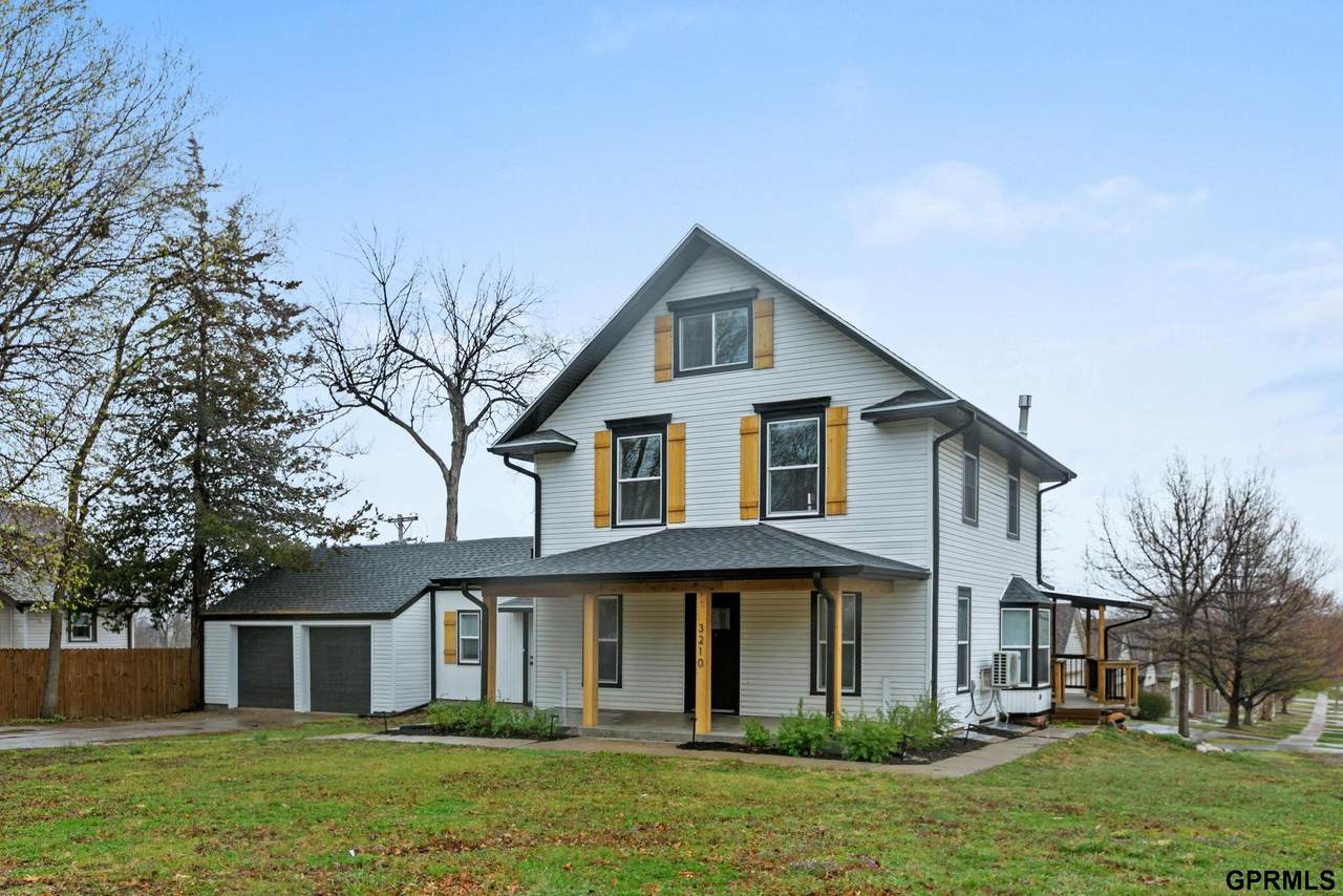 3210 48th Street - Photo 1