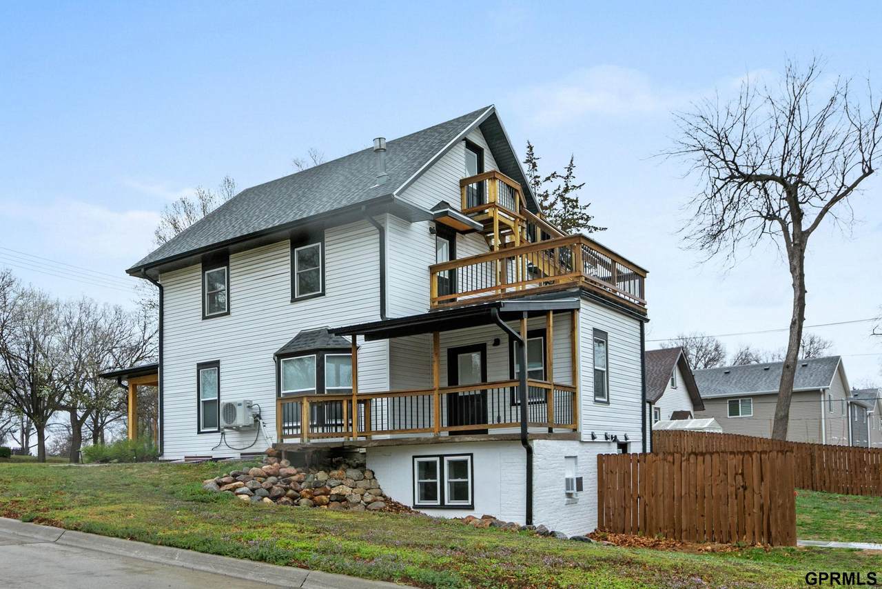 https://bt-photos.global.ssl.fastly.net/omaha/1280_boomver_1_22625280-2.jpg