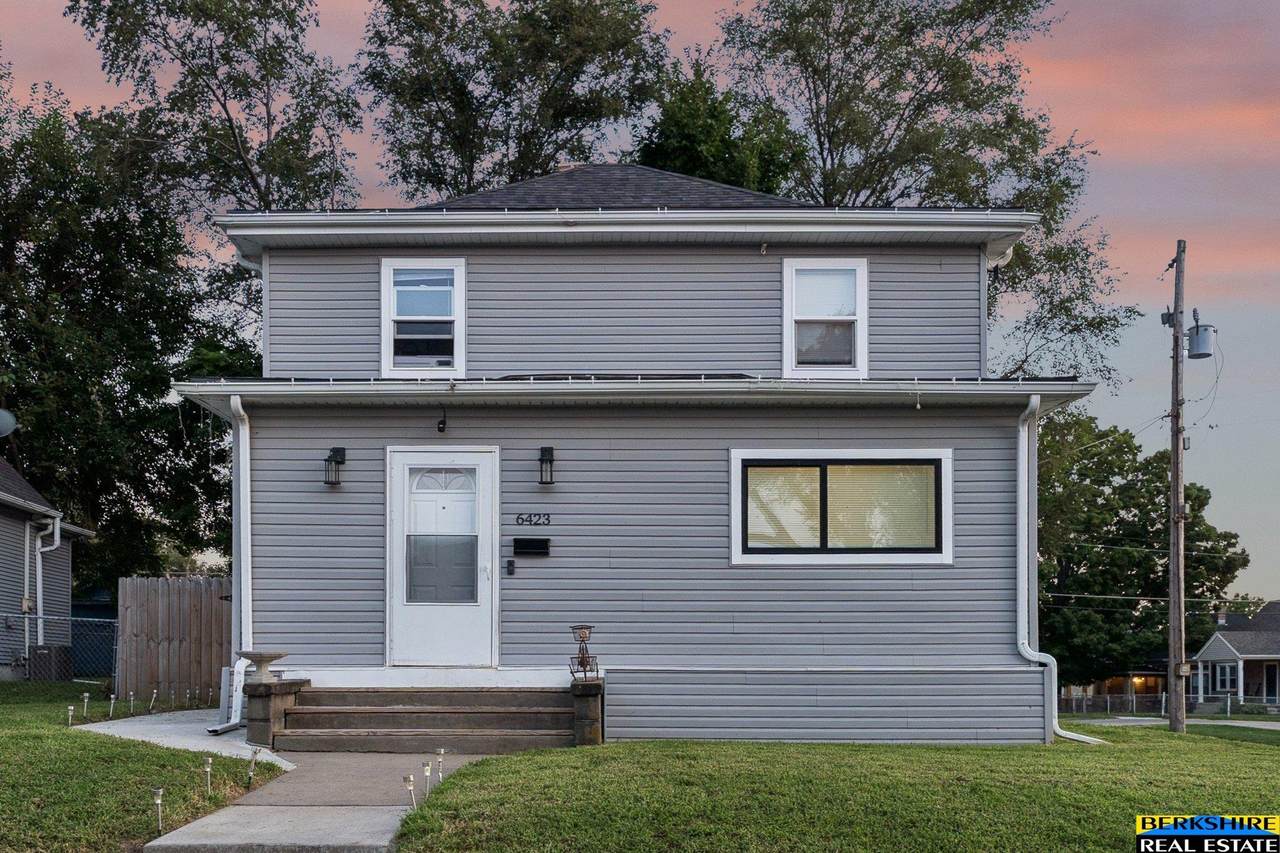 6423 Maple Street - Photo 1