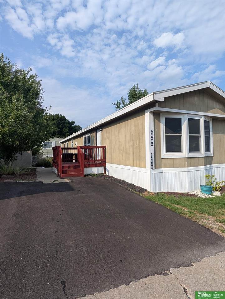 12830 Aurora Plaza - Photo 1
