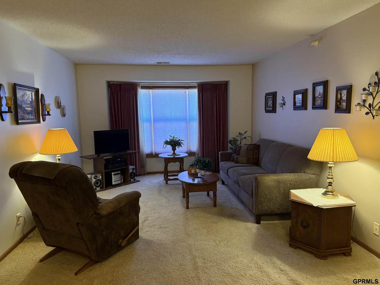 2425 Folkways Boulevard - Photo 1