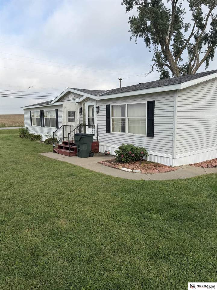 2425 15th Street - Photo 1