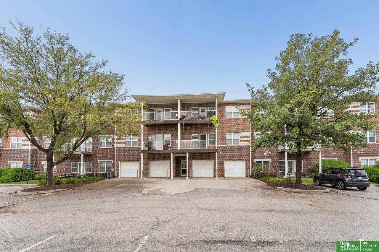 3310 147 Court - Photo 1