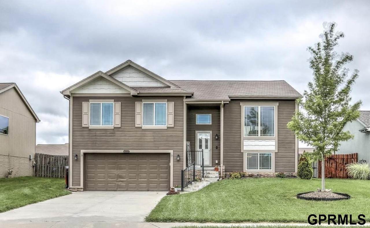 13806 43rd Avenue - Photo 1