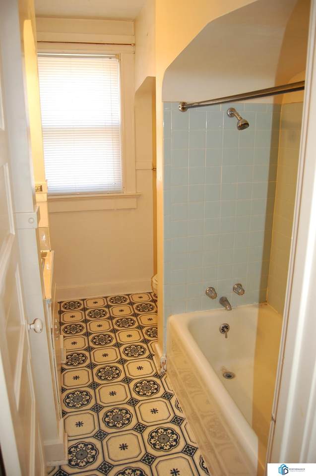 https://bt-photos.global.ssl.fastly.net/omaha/1280_boomver_1_22627400-2.jpg