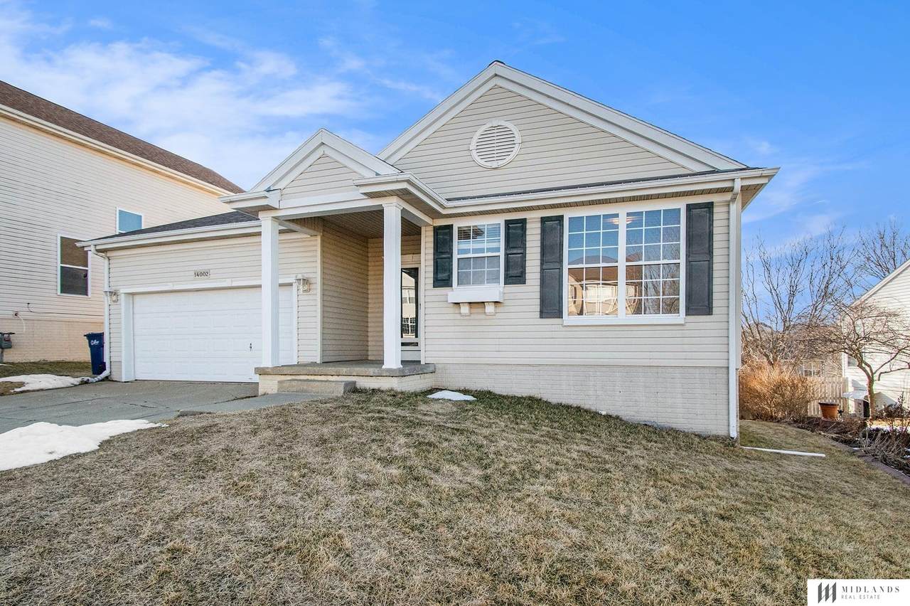 14002 Kelly Drive - Photo 1