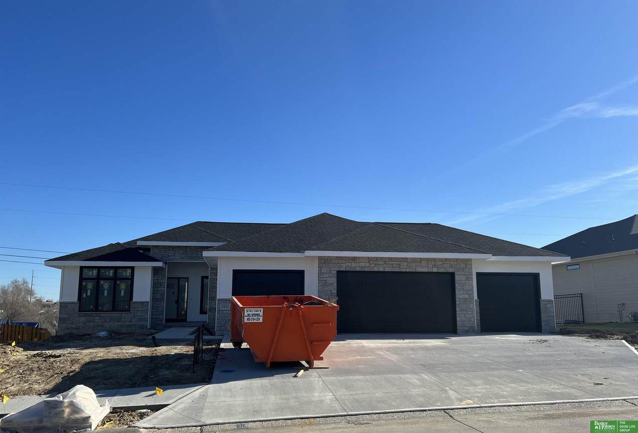 7911 183rd Street - Photo 1