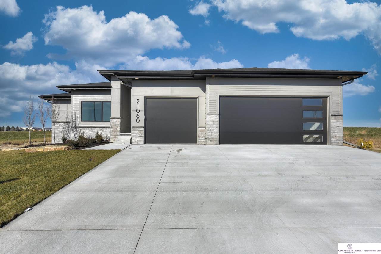 21060 Joseph Street - Photo 1