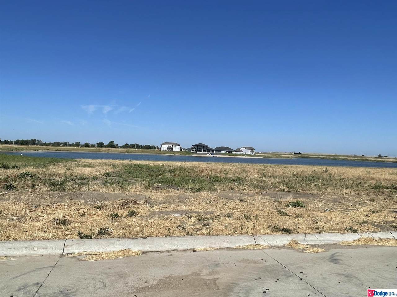 1859 Aaron Way - Photo 1