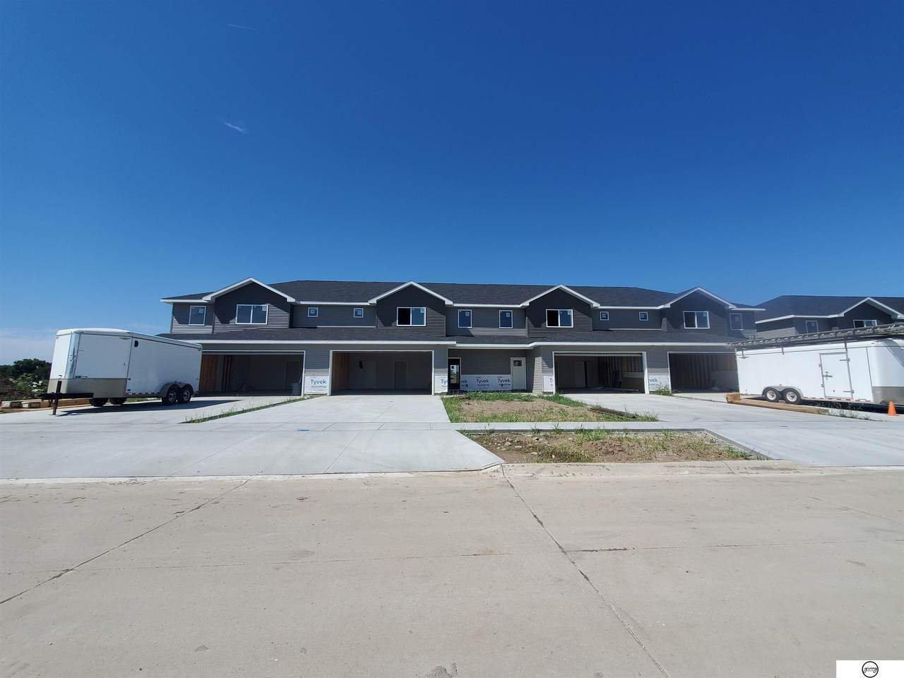 2620 B Street - Photo 1