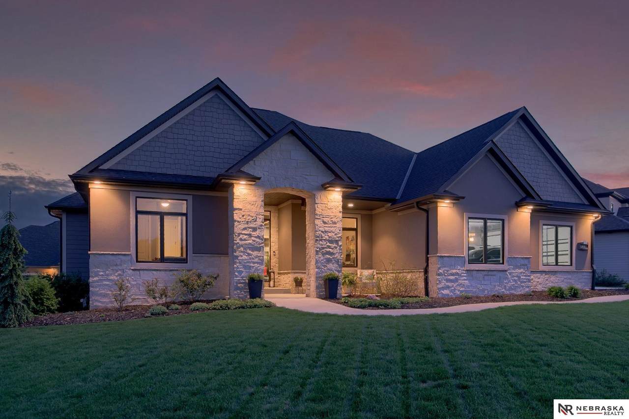 9635 Koi Rock Drive - Photo 1