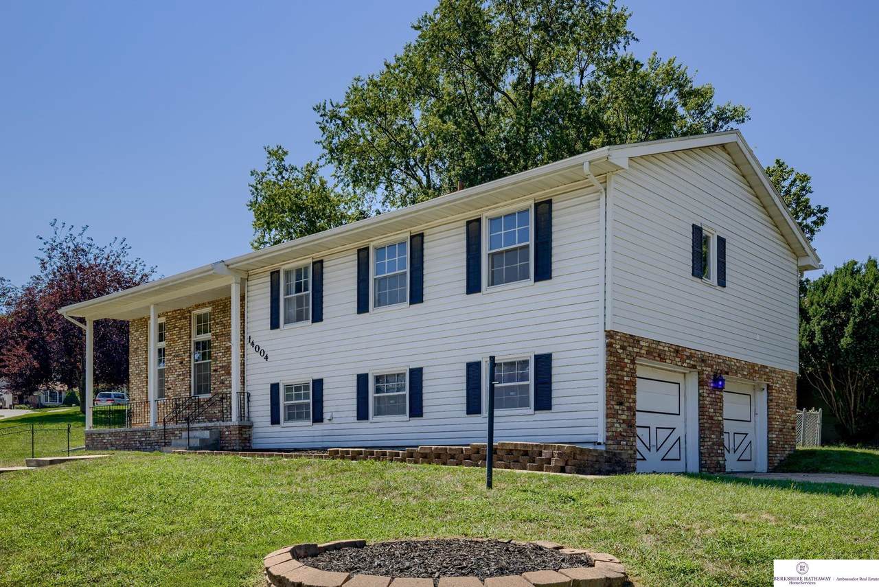 14004 William Circle - Photo 1