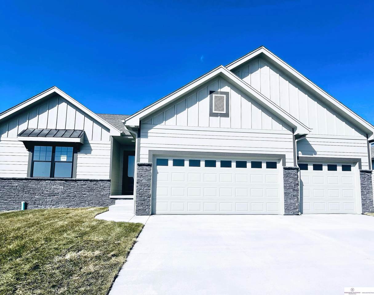 12618 Glenn Street - Photo 1