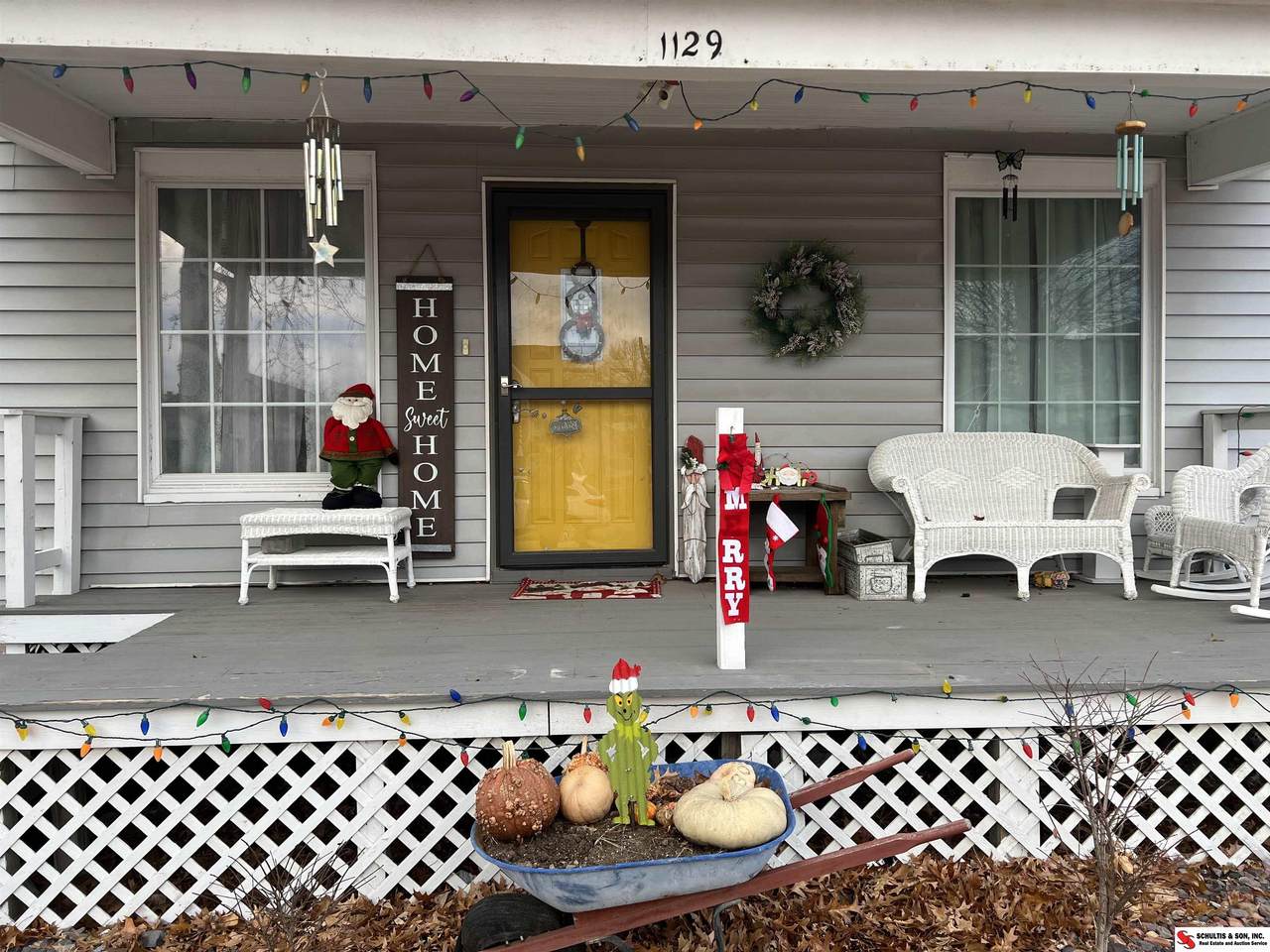 1129 F Street - Photo 1
