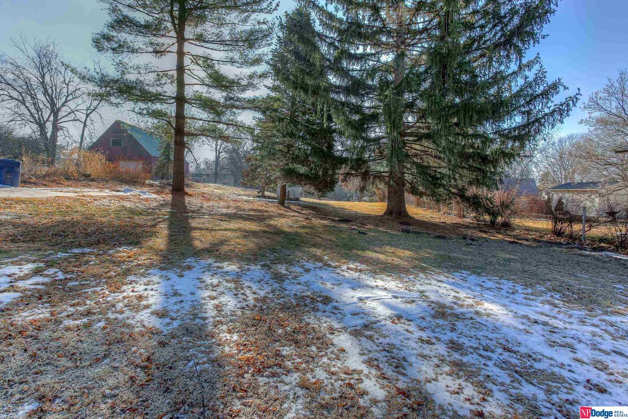306 Bellevue Boulevard - Photo 1