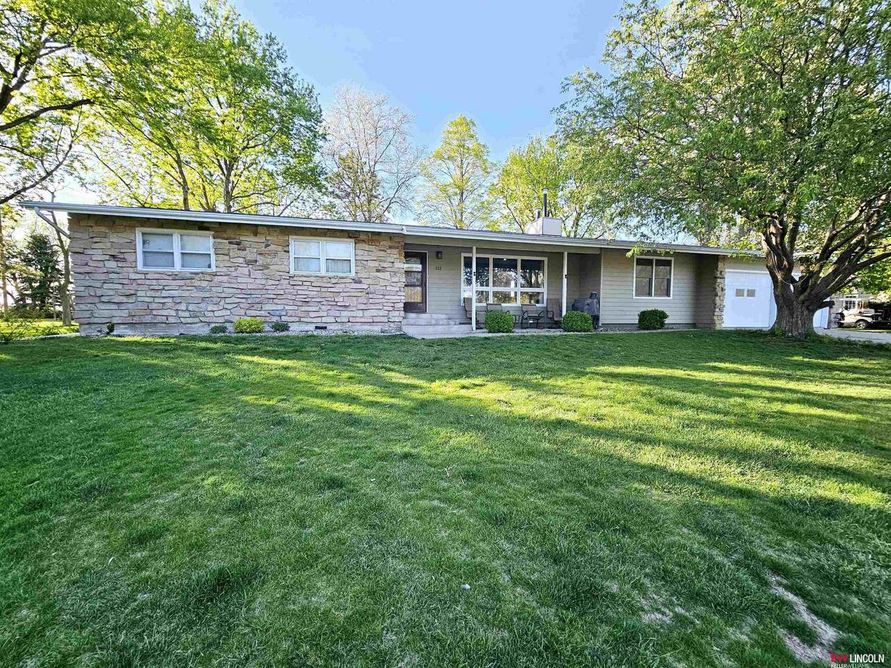 112 Northridge Drive - Photo 1