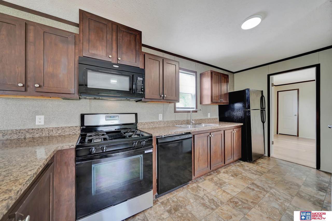 3601 Magnolia Court - Photo 1