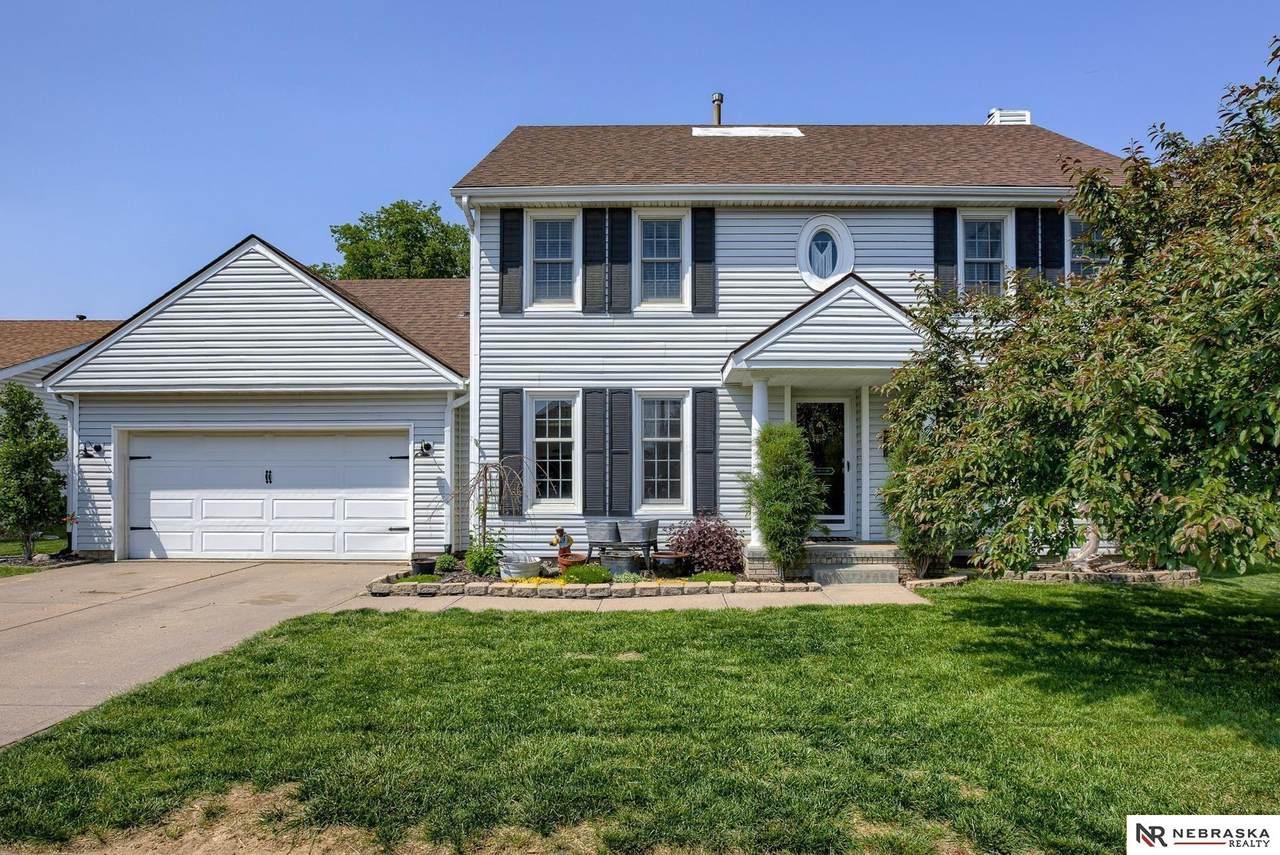 116 East River View Drive - Photo 1