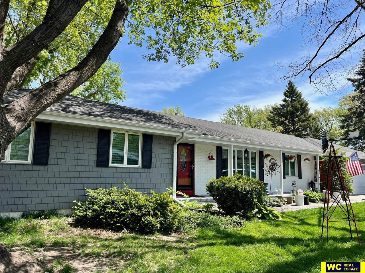 1468 Oak Drive - Photo 1