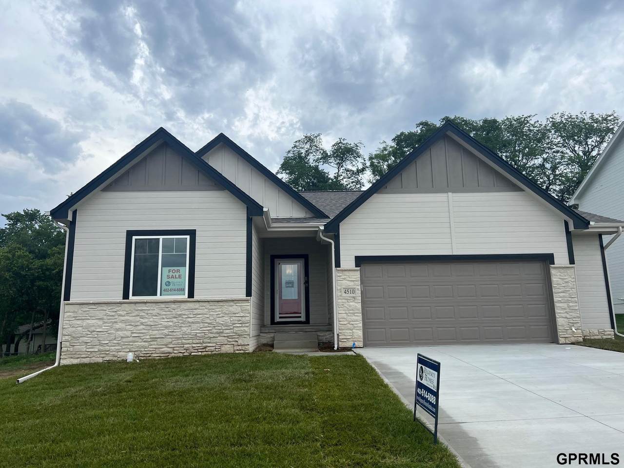 4510 Barksdale Drive - Photo 1