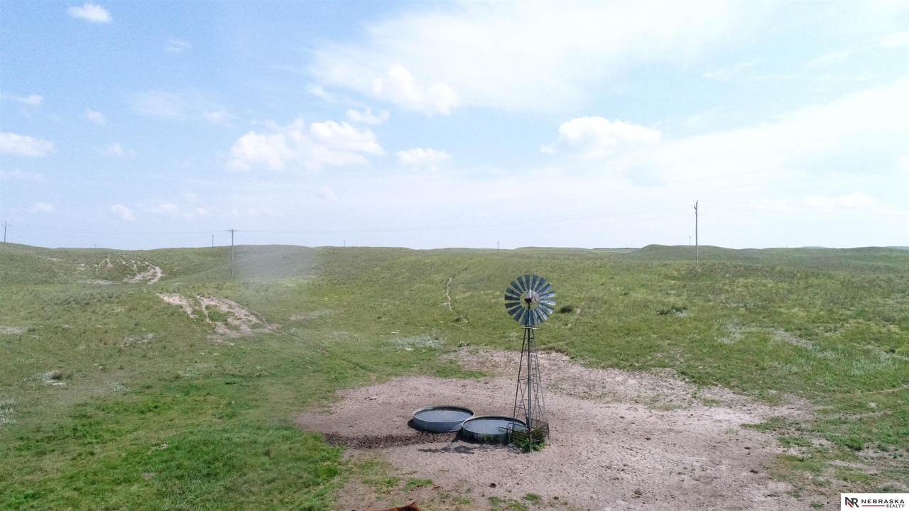 187.62 ACRES 14 Miles West Of Valentine - Photo 1