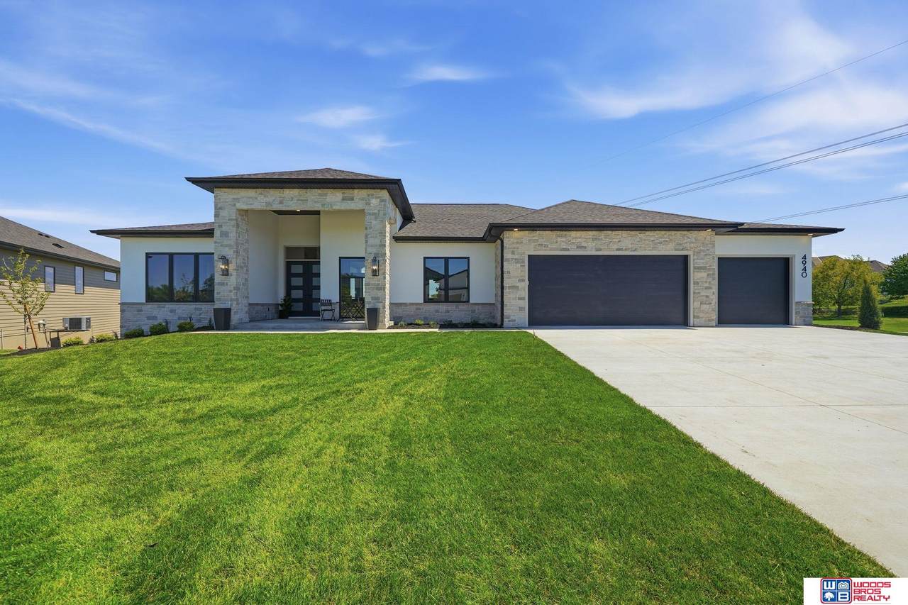 4940 89th Street - Photo 1
