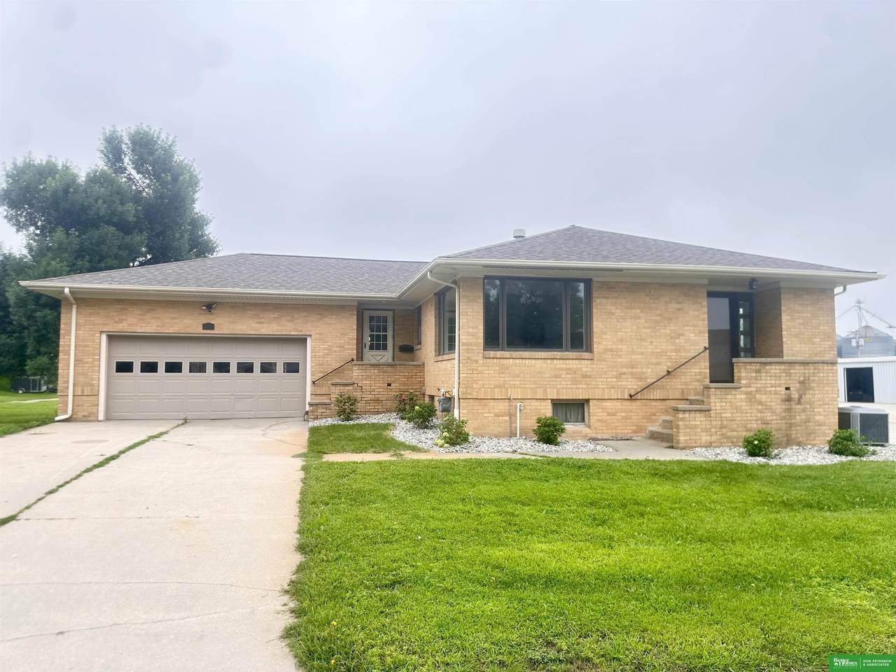 205 Sheridan Street - Photo 1