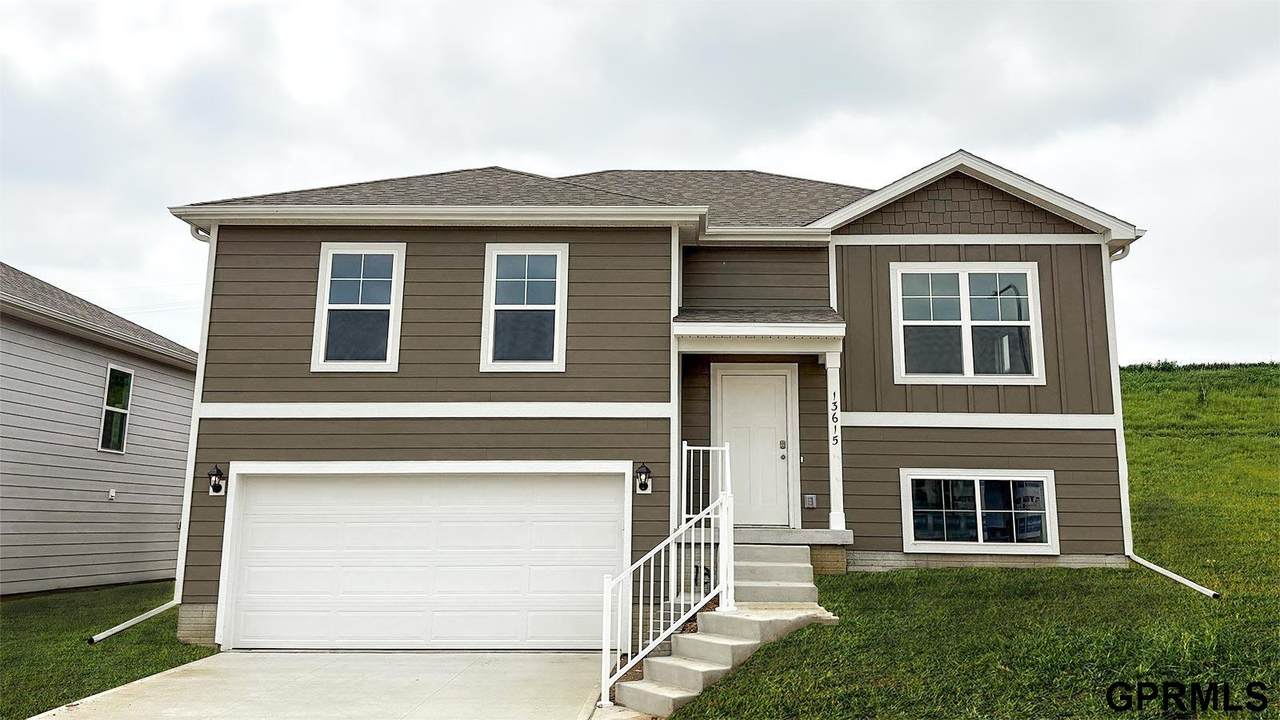 13623 Whitmore Street - Photo 1