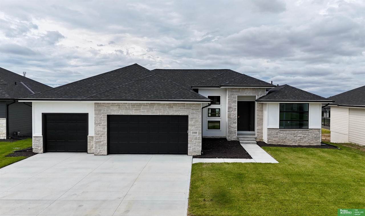 5508 213 Street - Photo 1