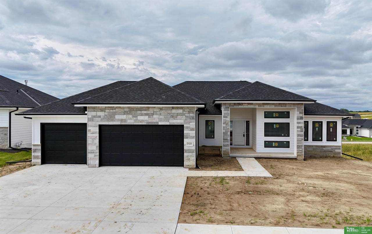 5426 213th Street - Photo 1