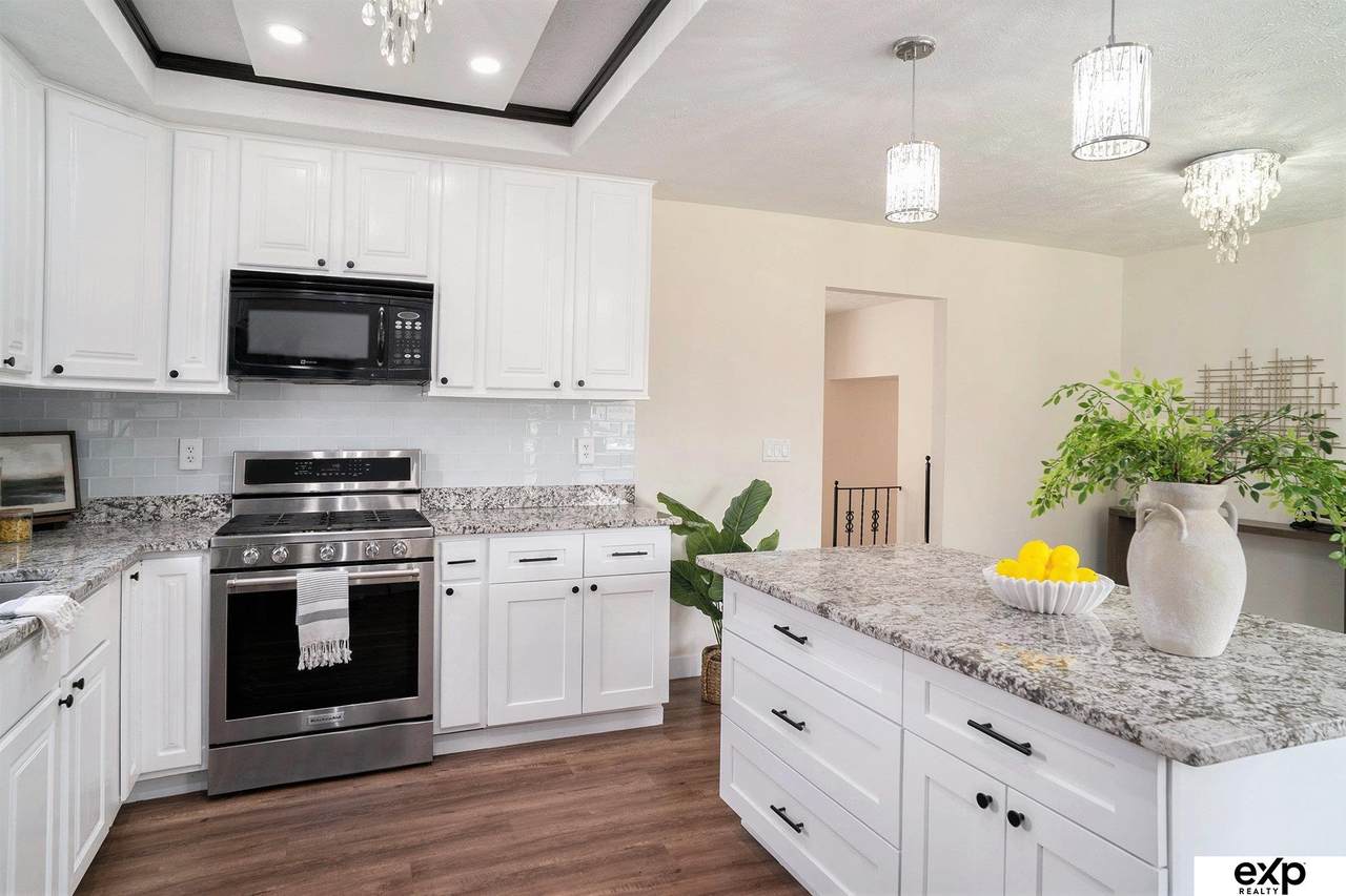 13910 Shirley Street - Photo 1