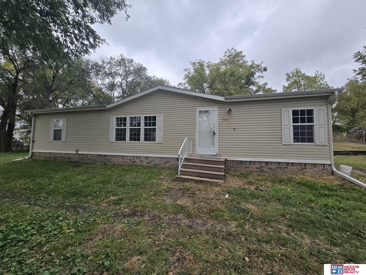 202 John Street - Photo 1