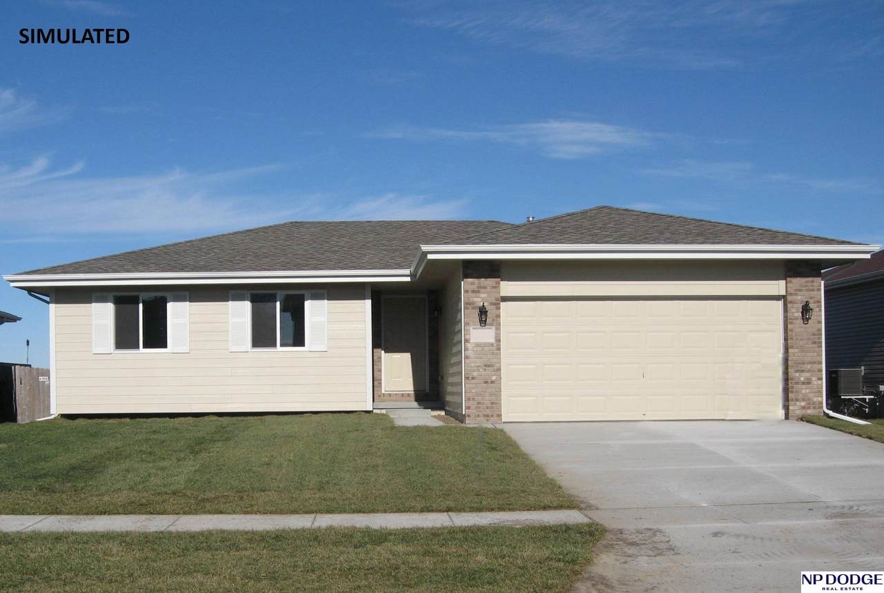 4926 Alma Place - Photo 1