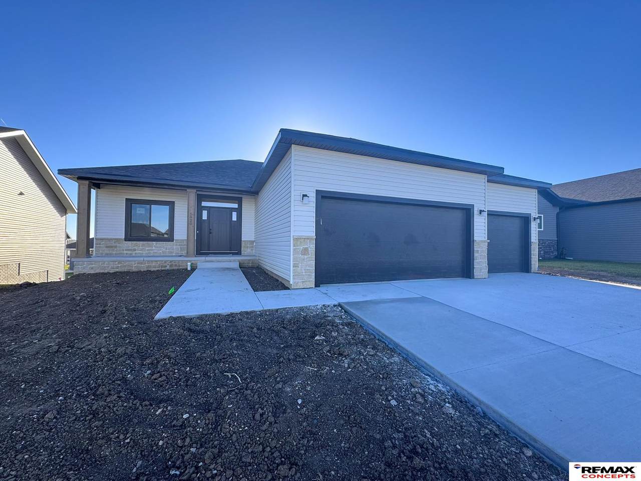 5920 Sierra Madre Drive - Photo 1