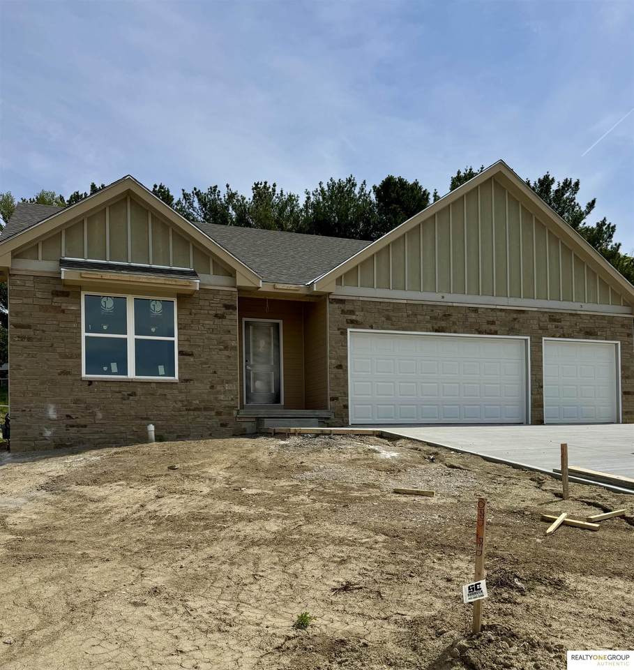 2206 Citta Circle - Photo 1