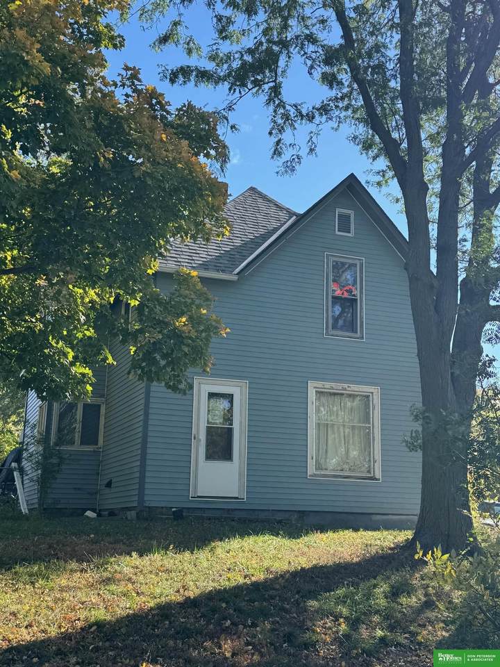 213 Nebraska Street - Photo 1