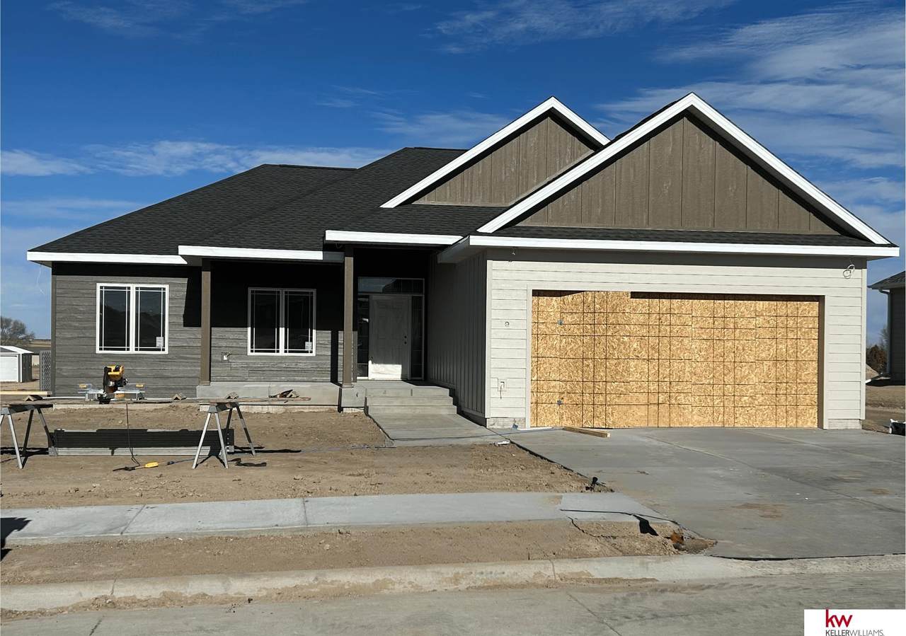 811 S Street - Photo 1