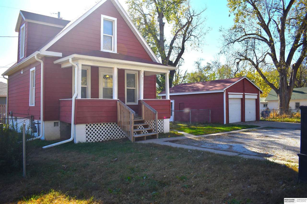 1317 Silver Lane - Photo 1