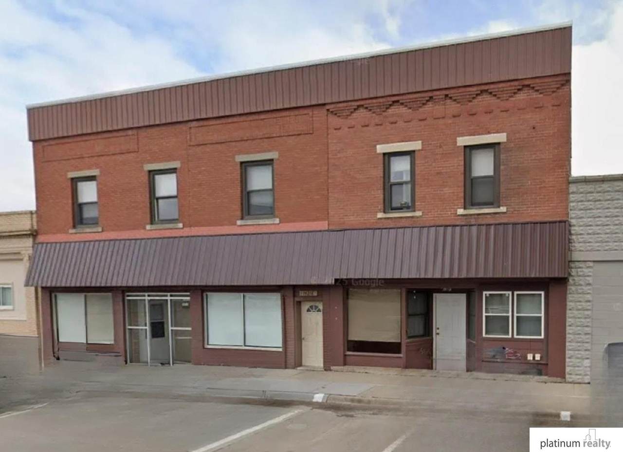14220 Kenilworth Street - Photo 1