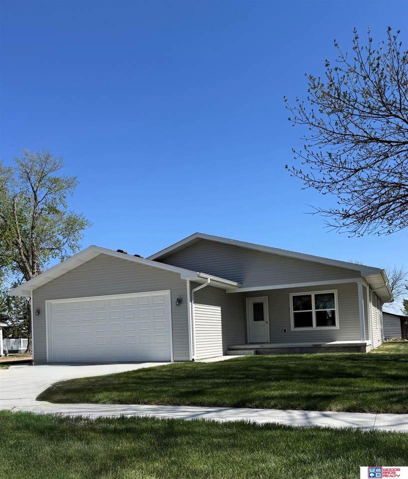 308 Amity Street - Photo 1