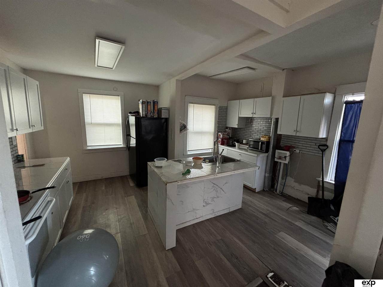 2216 Evans Street - Photo 1