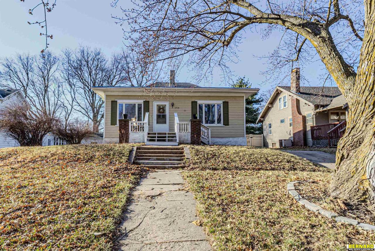 1715 4th Avenue - Photo 1