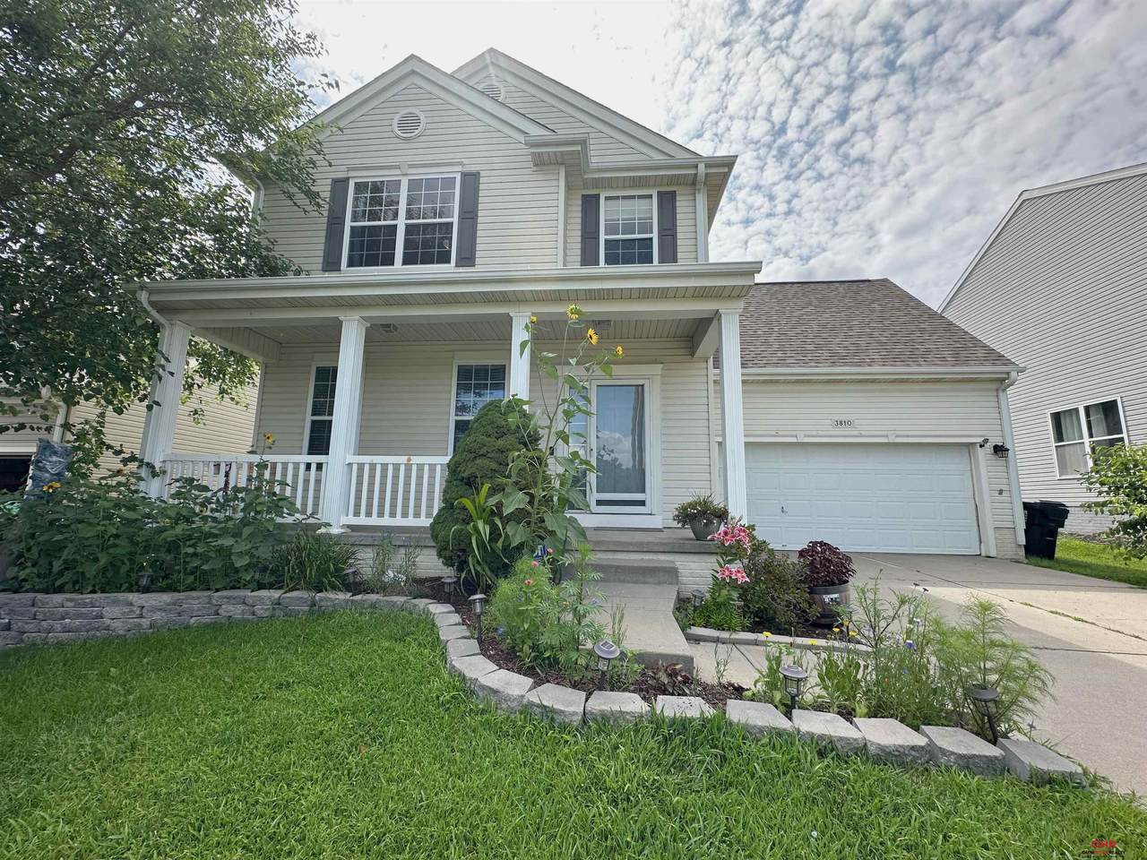 3810 189Th Street - Photo 1