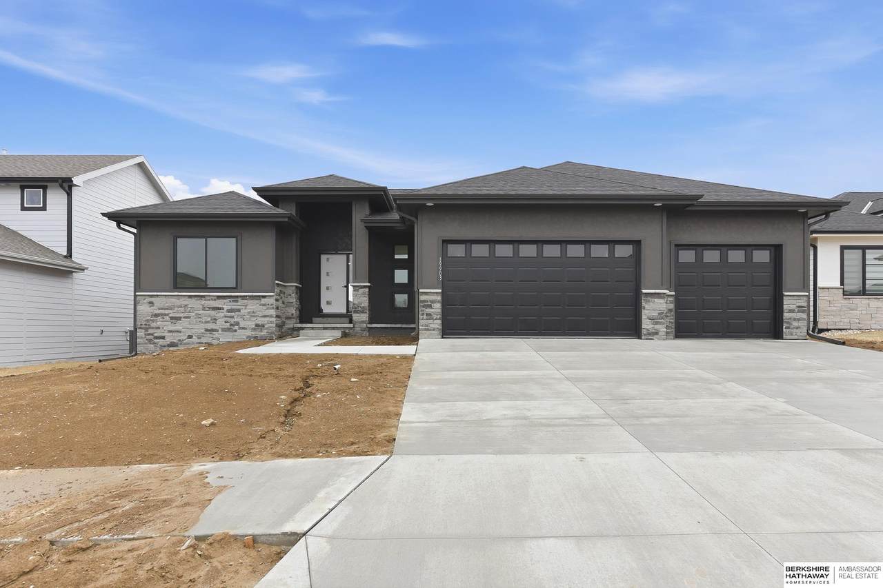 19903 Cottonwood Street - Photo 1