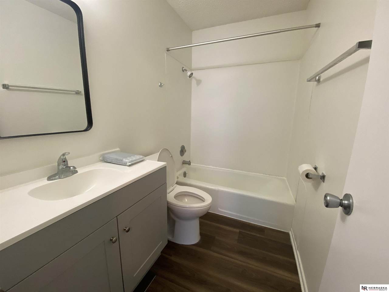 https://bt-photos.global.ssl.fastly.net/omaha/1280_boomver_2_22608934-2.jpg