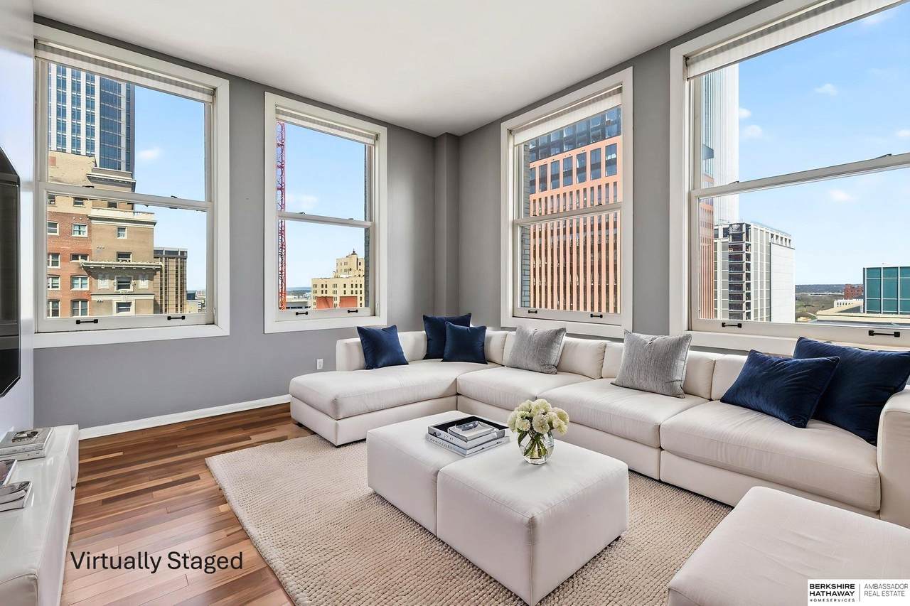 300 16th Street - Photo 1