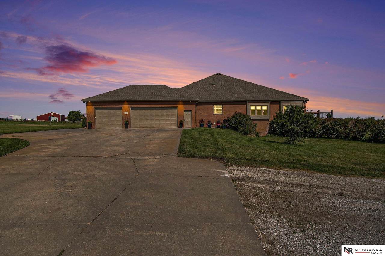 6500 Princeton Road - Photo 1
