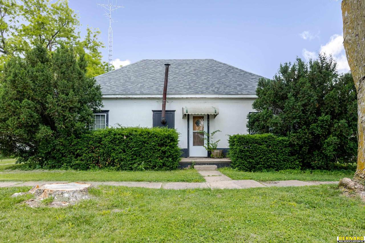 403 Carol Street - Photo 1