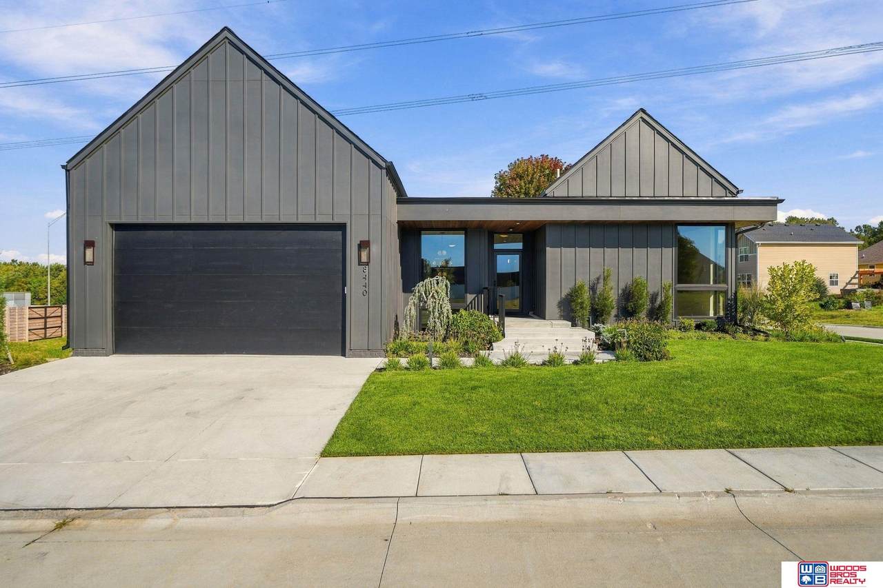 8440 Birkett Place - Photo 1